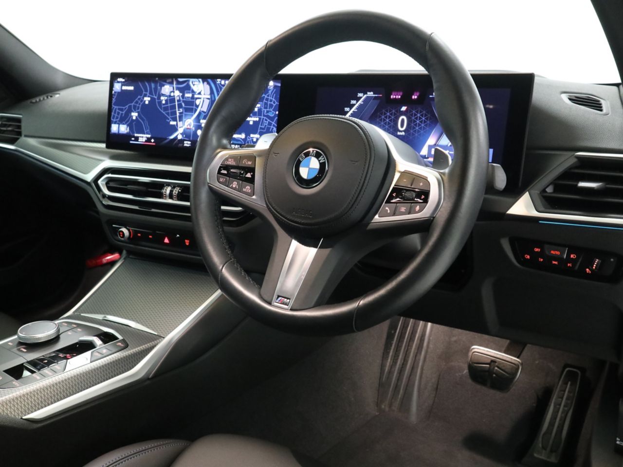 320d xDrive Berline RHD