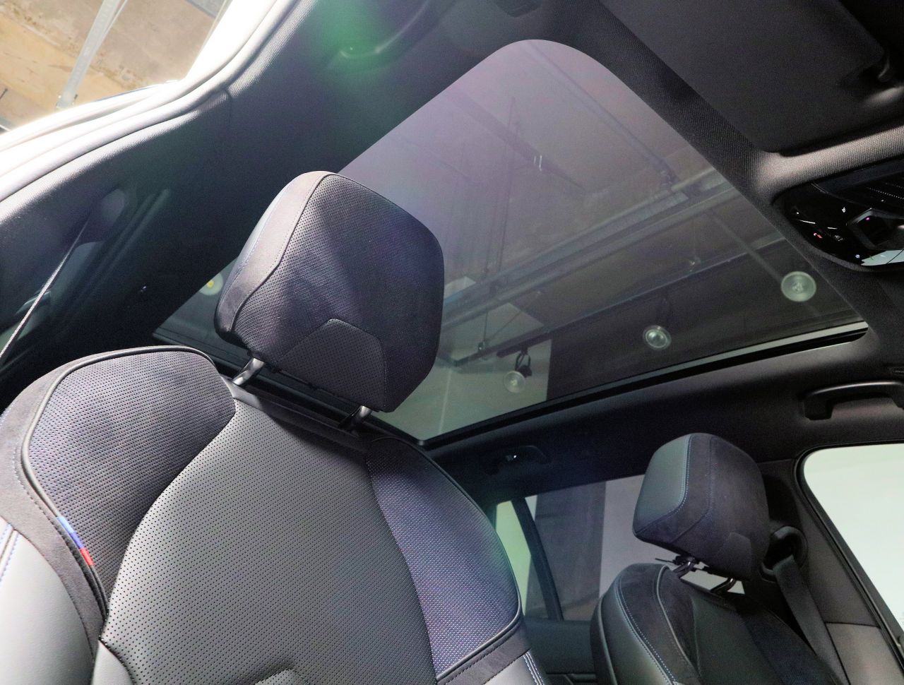 BMW i5 eDrive40 M Sport RHD