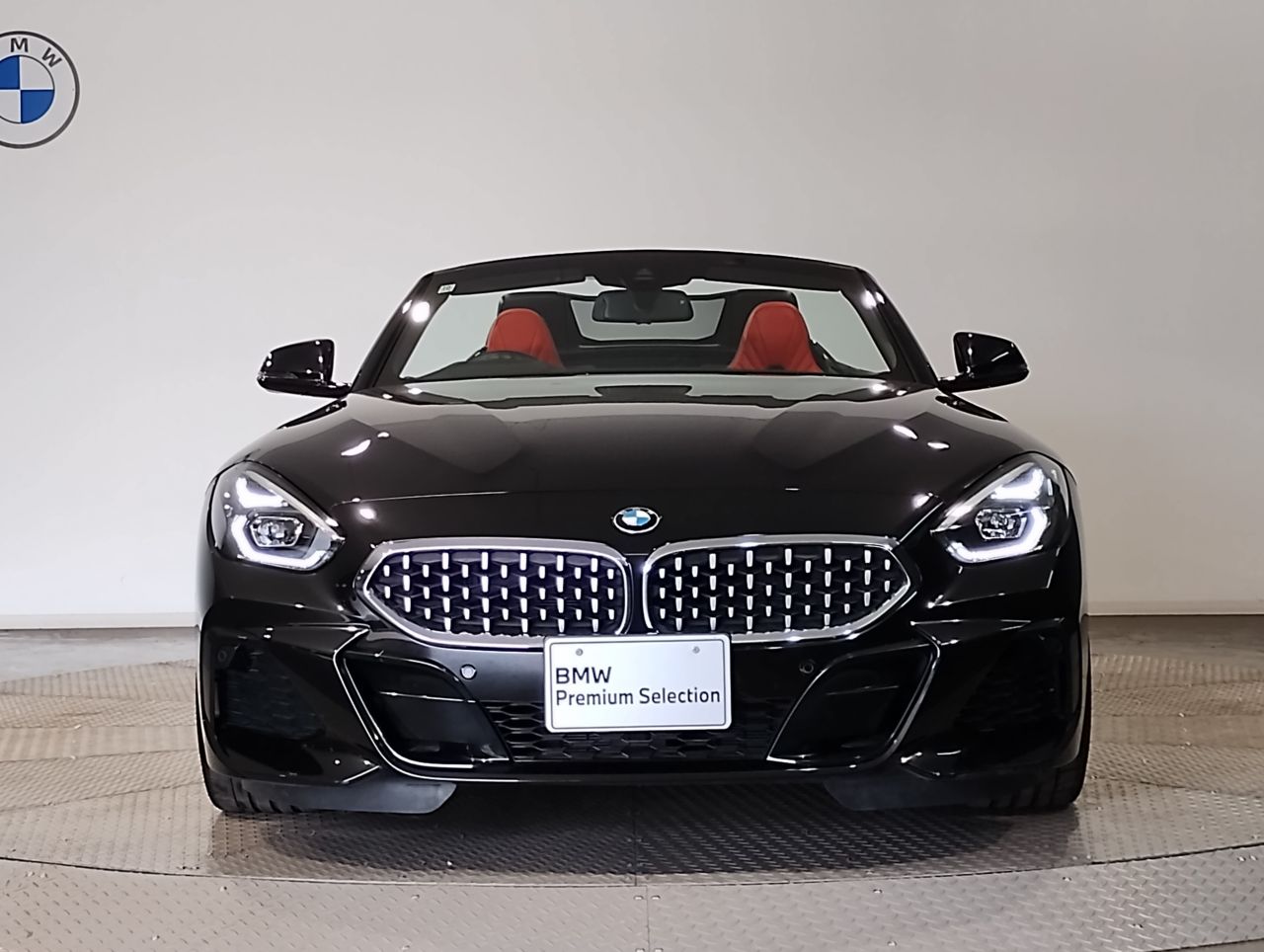 G29 z4 sDrive20i RHD