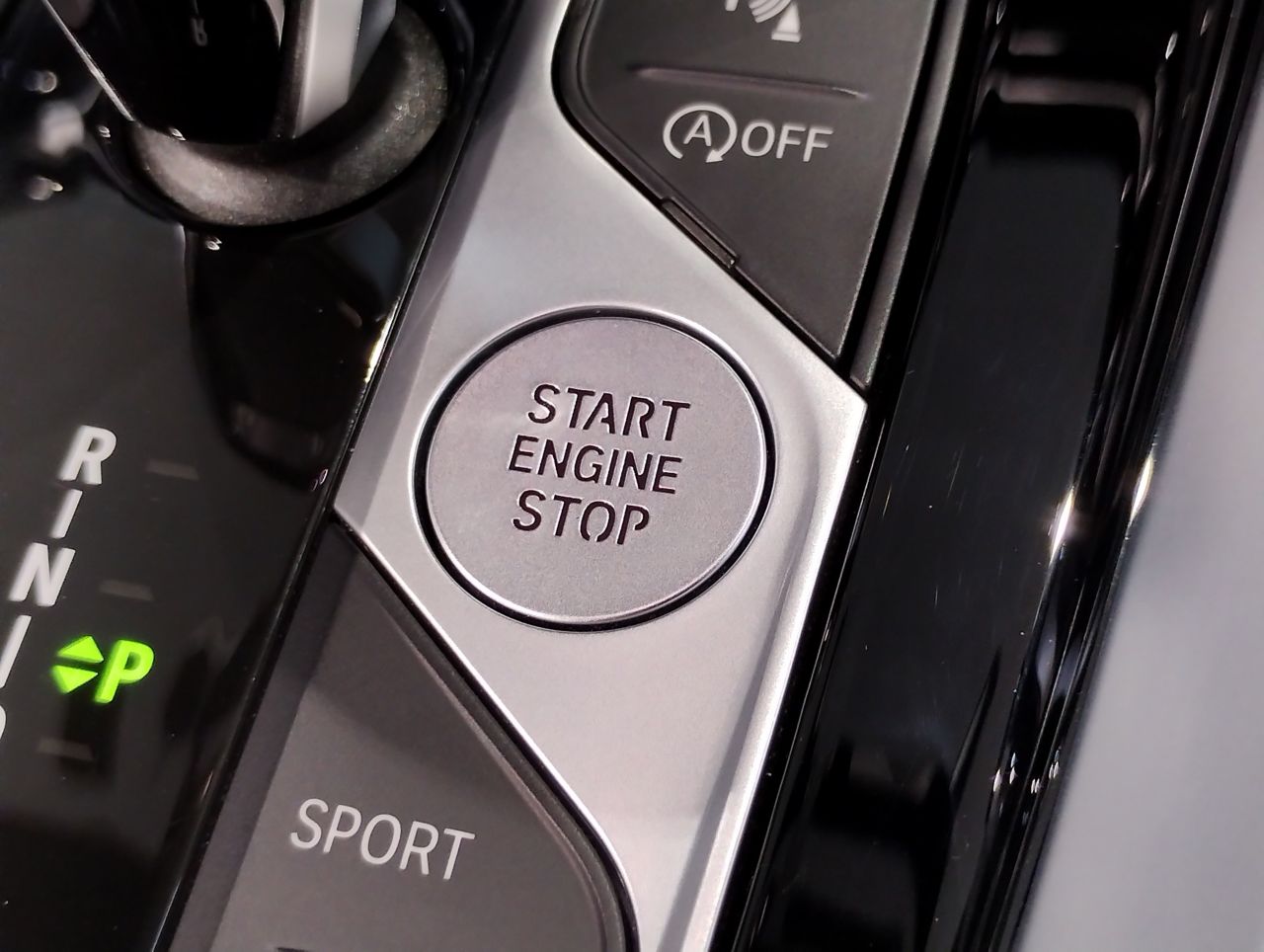 G29 z4 sDrive20i RHD