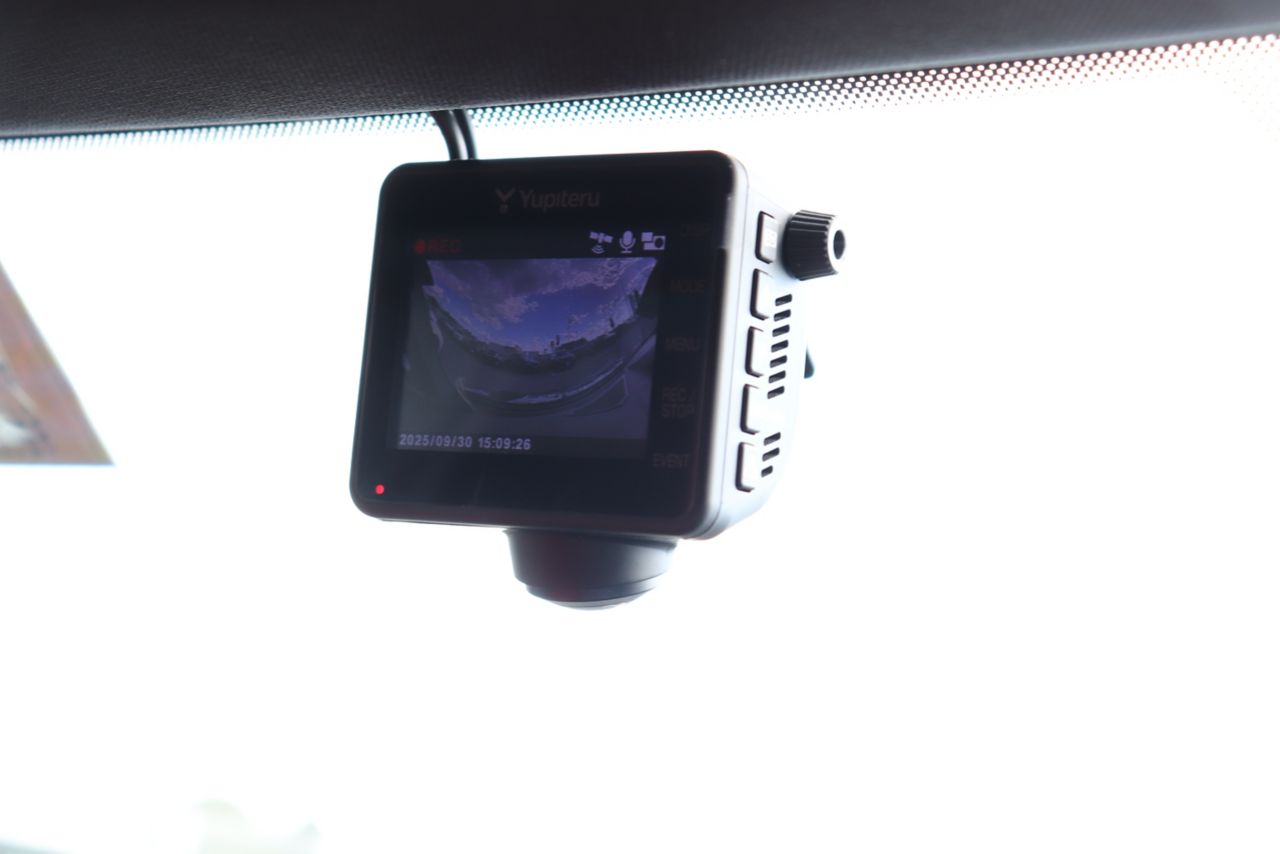 F40 118d Sports Hatch 5-door B47 2.0d