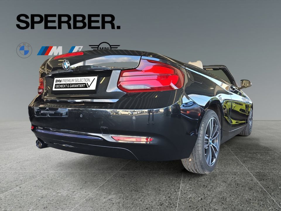 BMW 218