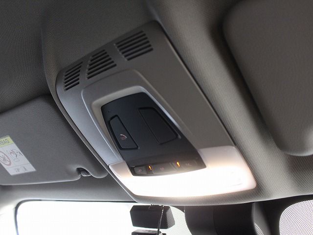 X1 sDrive18i RHD