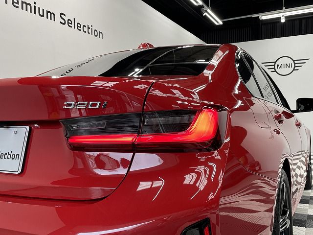 G20 320i Saloon LCI RHD MX