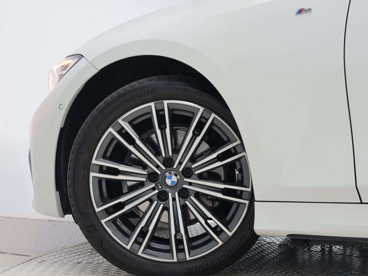 G20 320i Saloon RHD MX