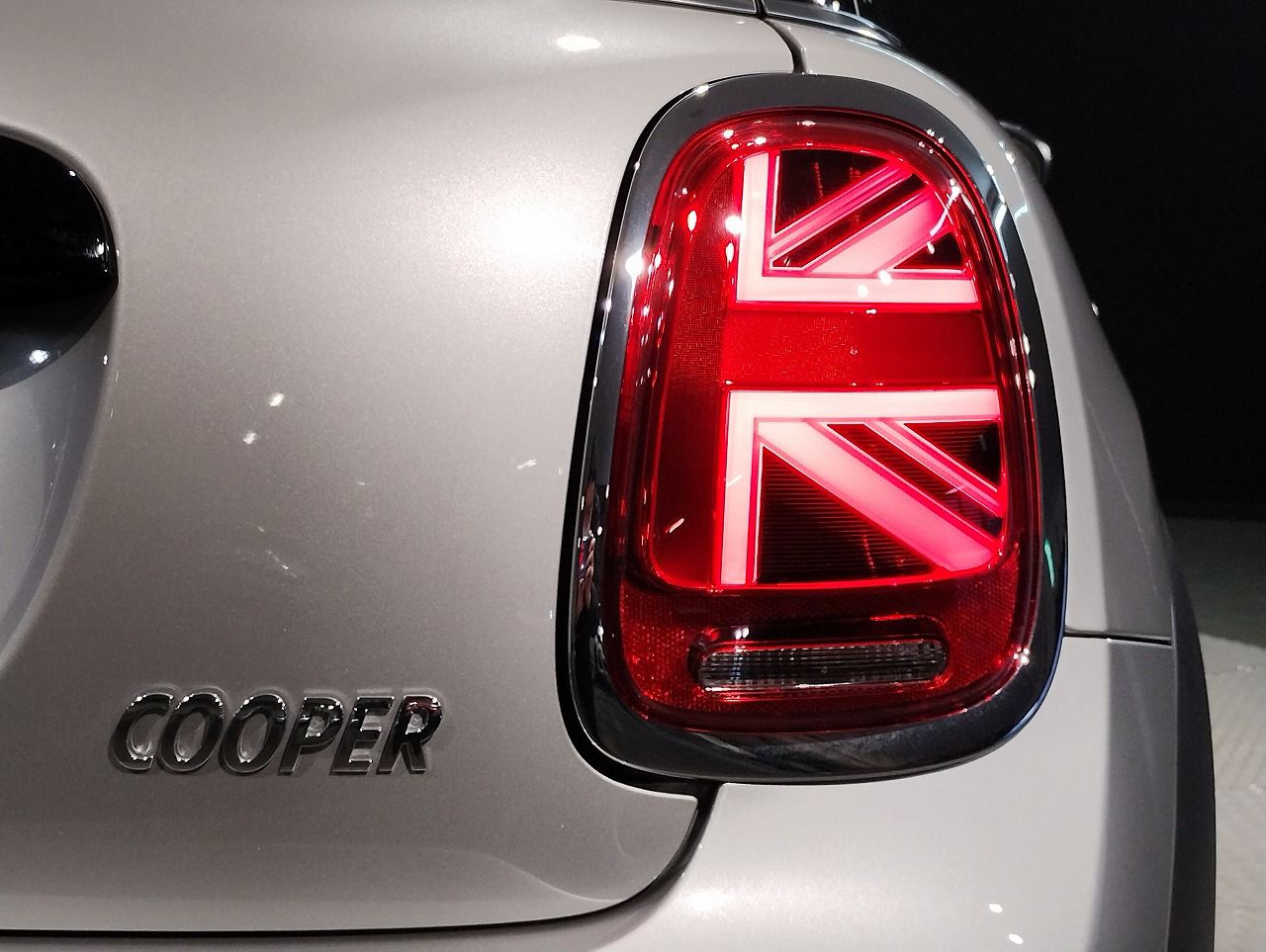 MINI Cooper F56 RHD