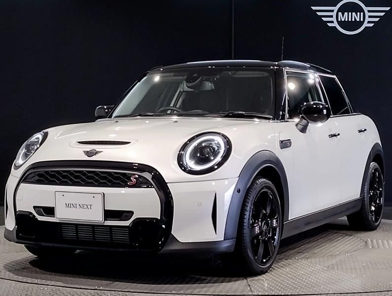 MINI COOPER SD 5 DOOR.