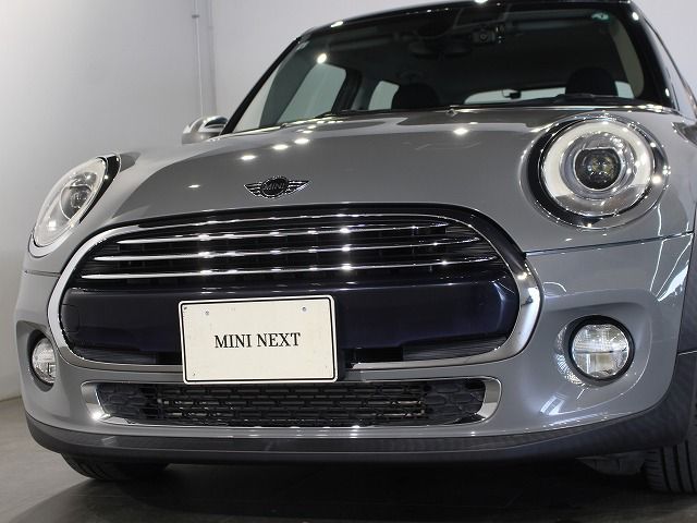 F55 COOPER D (AT)