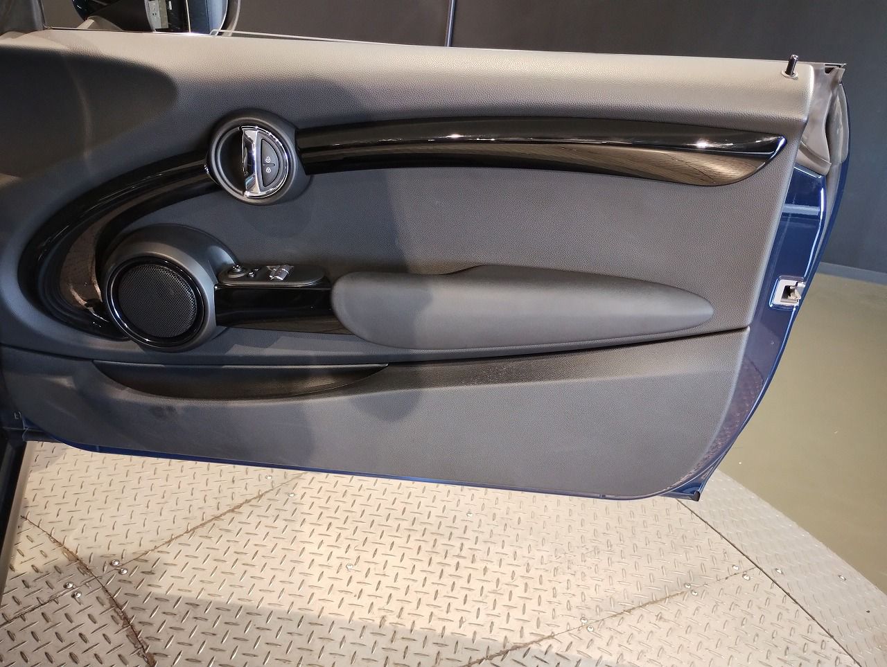 F56 MINI COOPER S