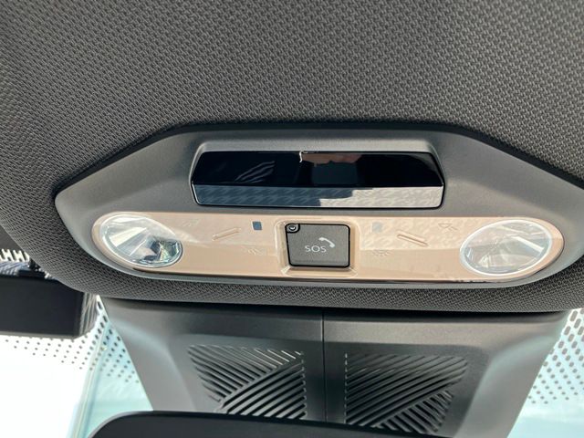 J01 MINI Cooper SE