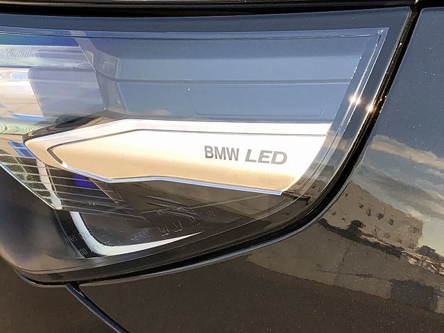 BMW i5 eDrive40 Sedan RHD