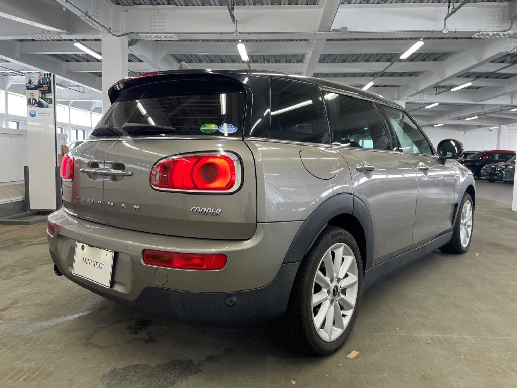 MINI COOPER CLUBMAN