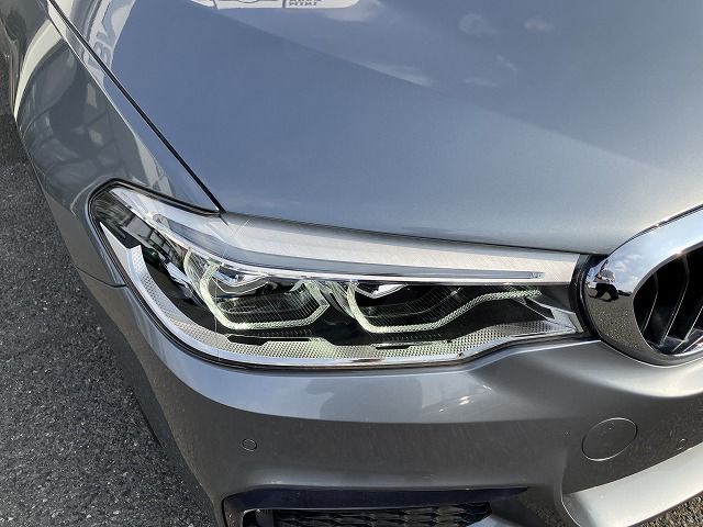 G20 320i Saloon RHD TU