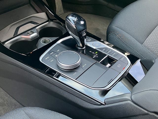 F40 118d Sports Hatch 5-door B47 2.0d