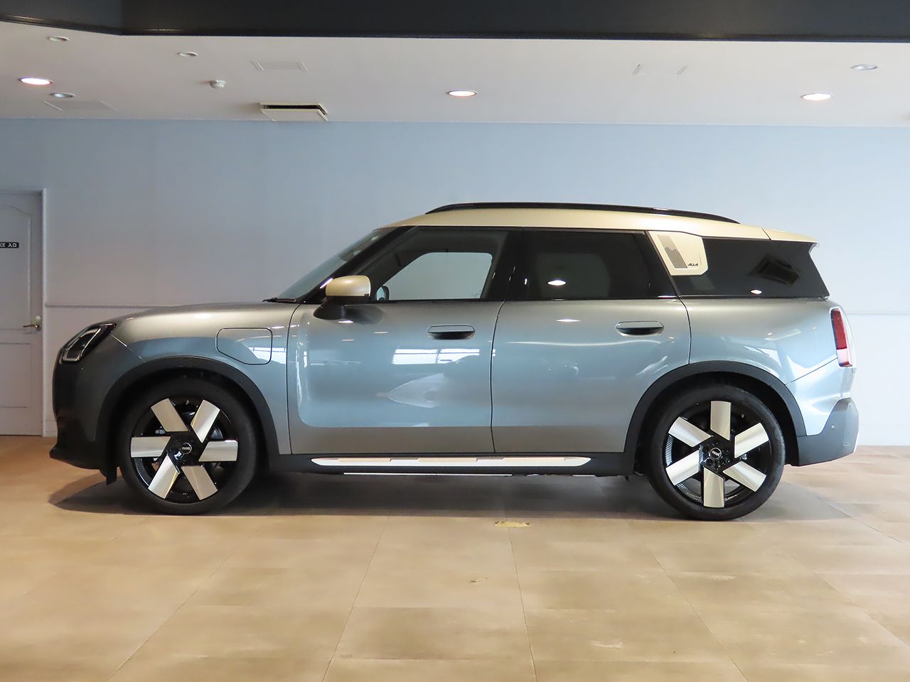 U25 MINI Countryman SE ALL4
