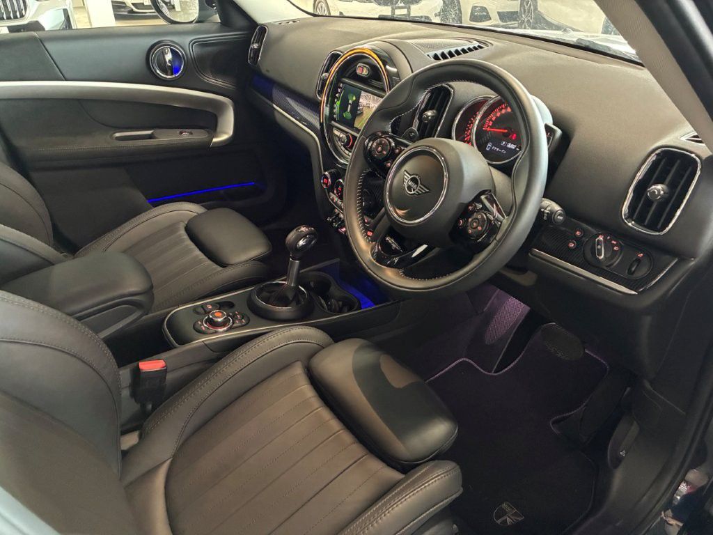 MINI CROSSOVER COPPER SD ALL4