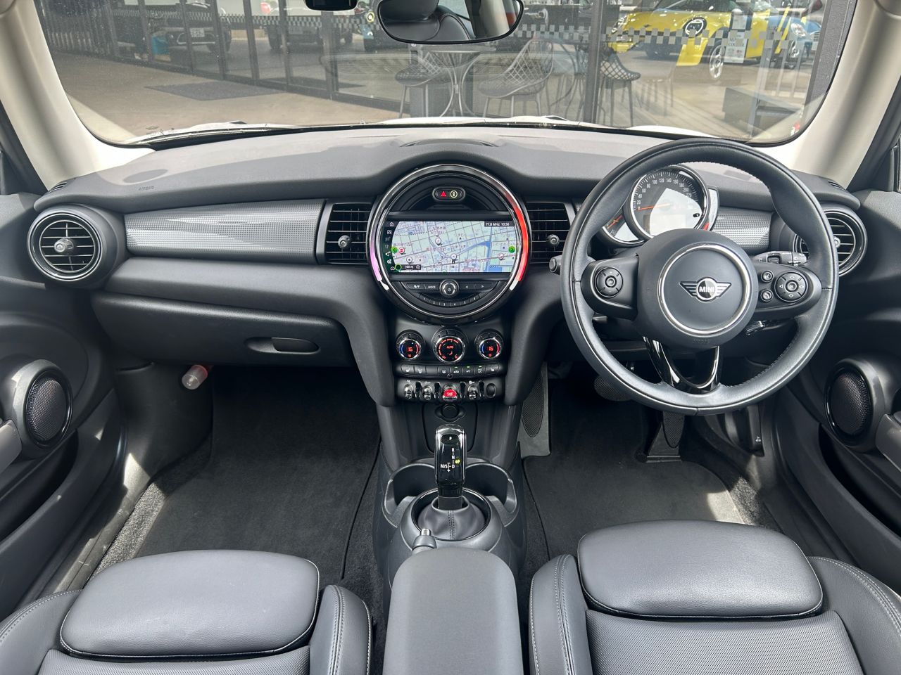 F56 MINI Cooper 3-Door Hatch LCI