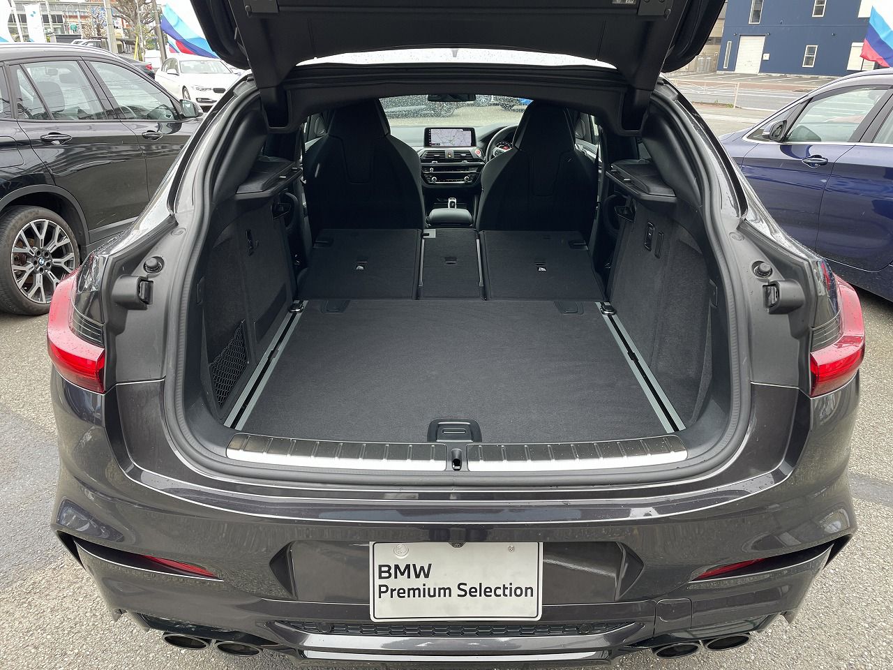 X4 M RHD