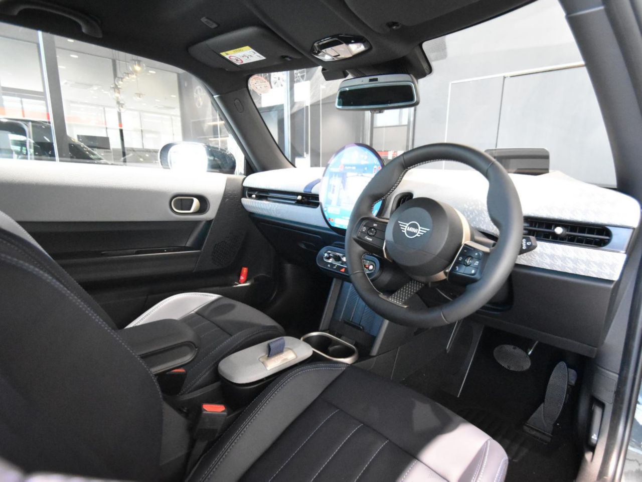 F66 MINI Cooper C 3Dr