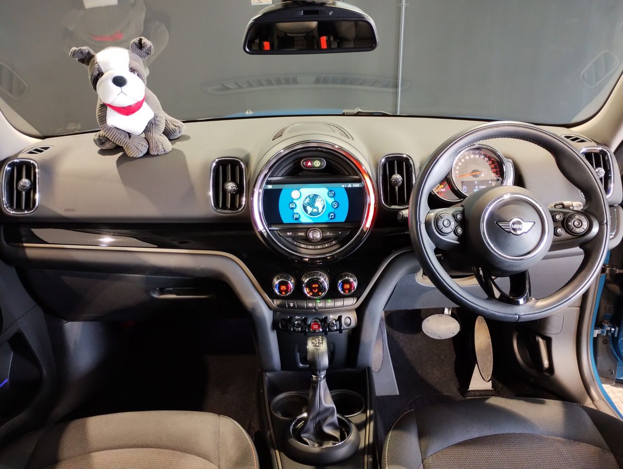 MINI CROSSOVER COOPER D