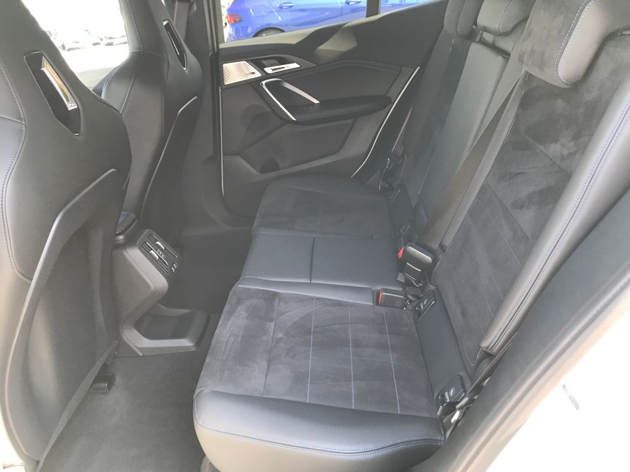 X2 M35i xDrive RHD