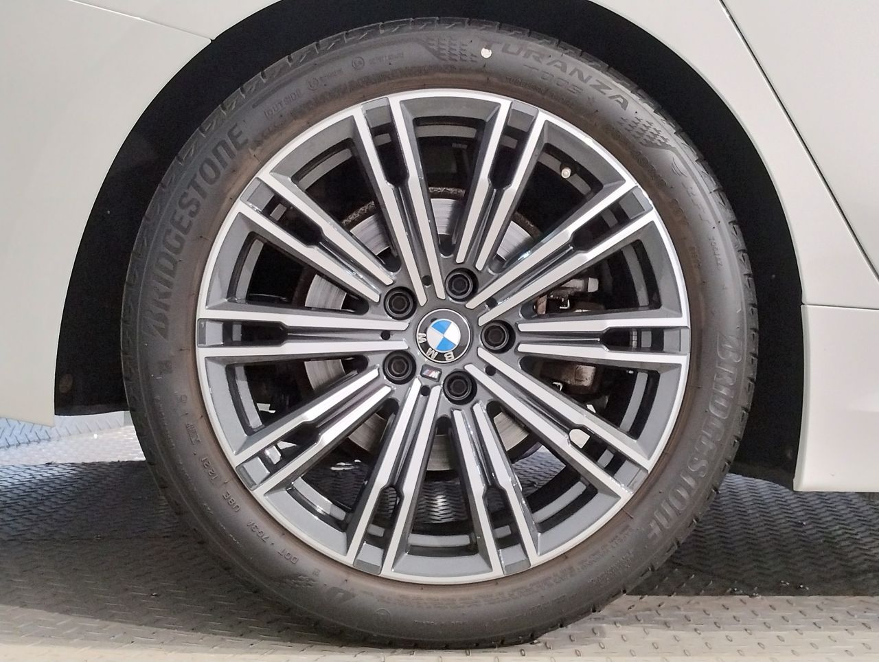 G20 320i Saloon RHD MX