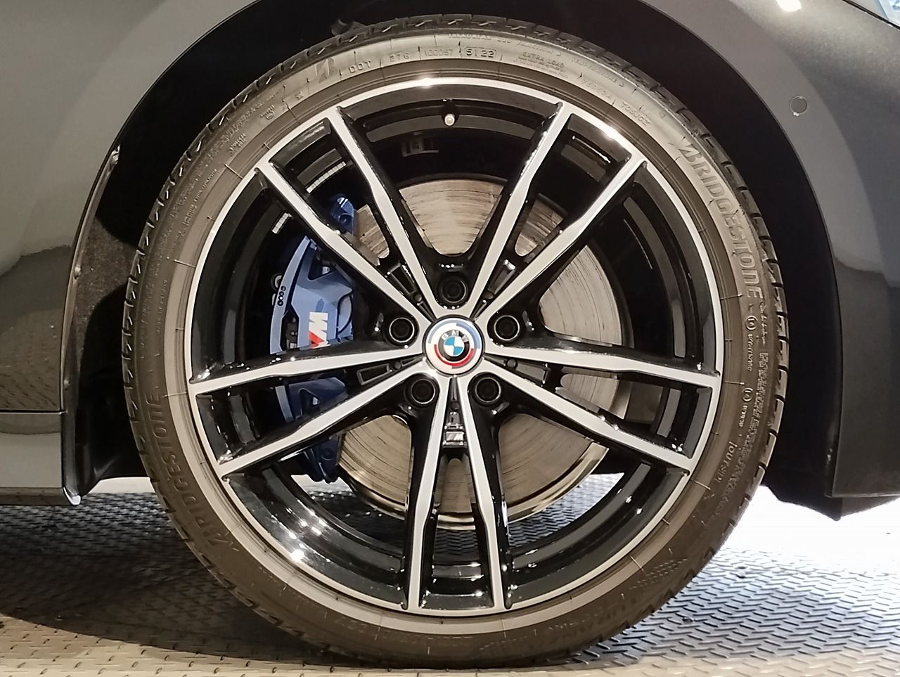 G20 320i Saloon LCI RHD MX