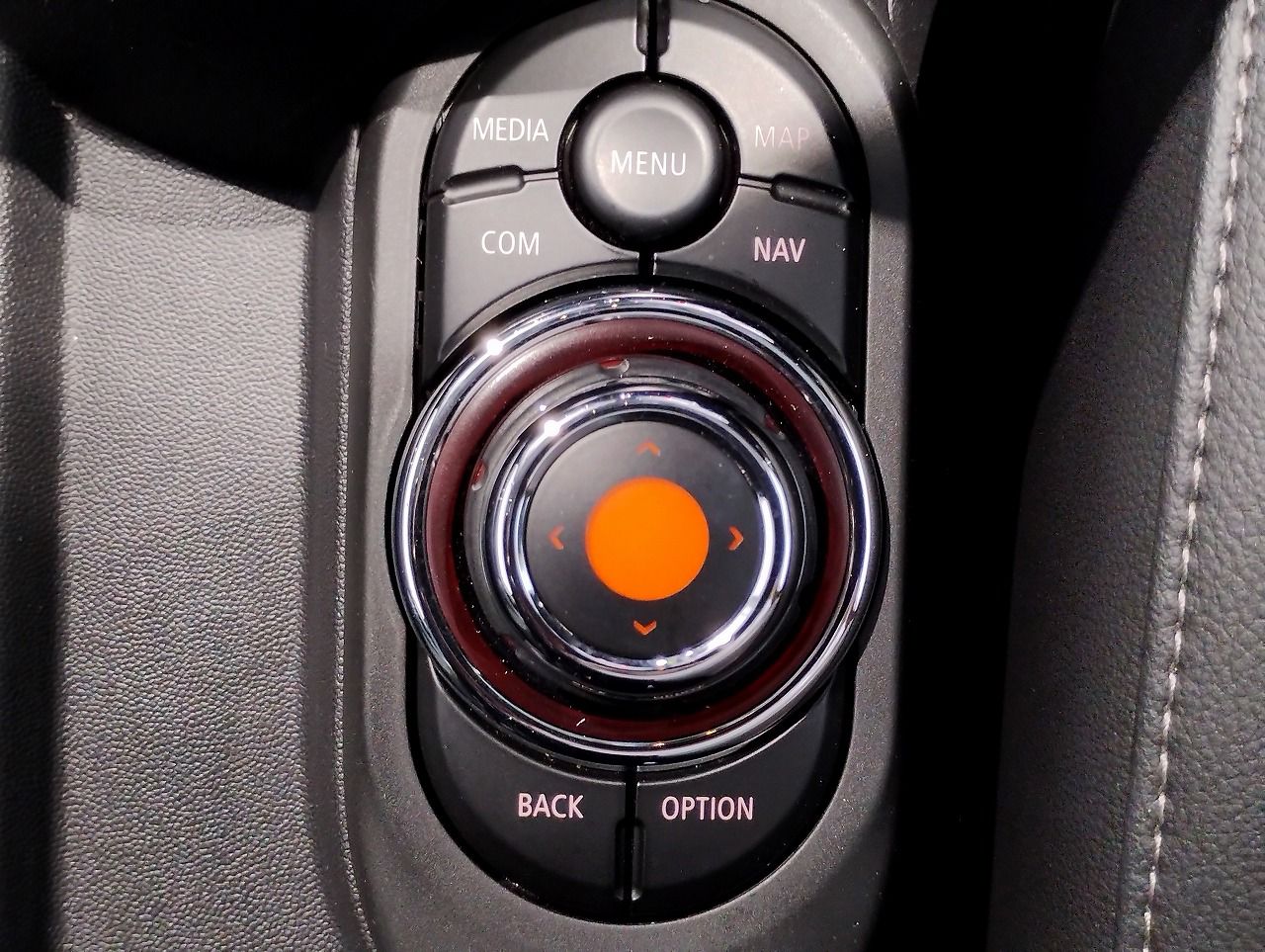 MINI F55 Cooper D 5dr Hatch LCI