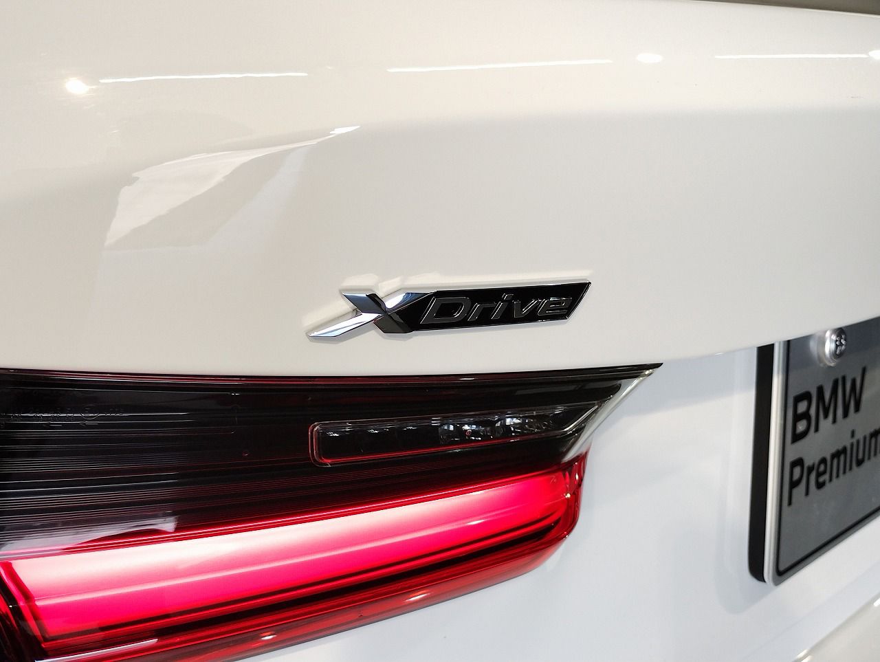 320d xDrive Berline RHD