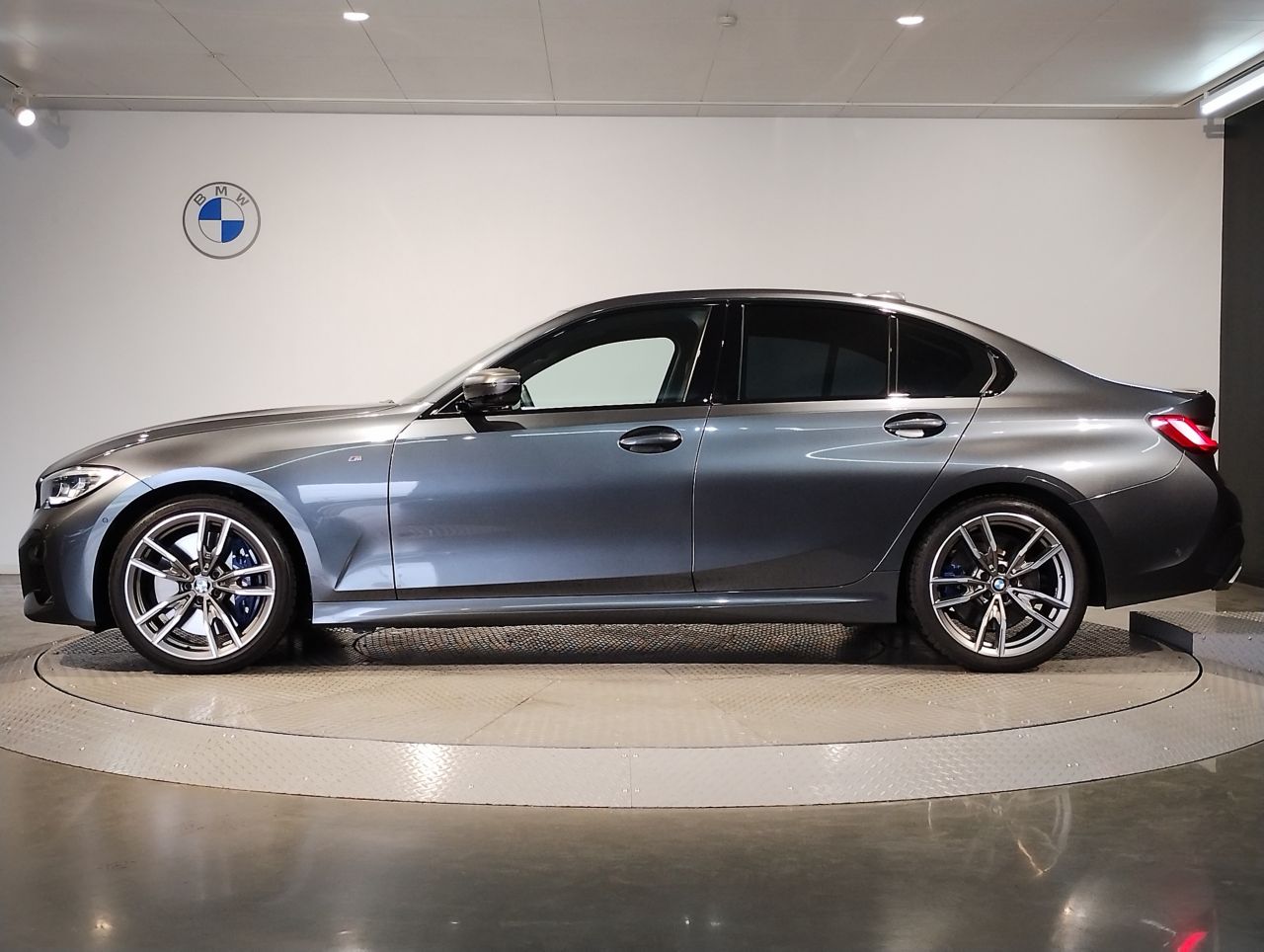 G20 M340i xDrive Saloon RHD