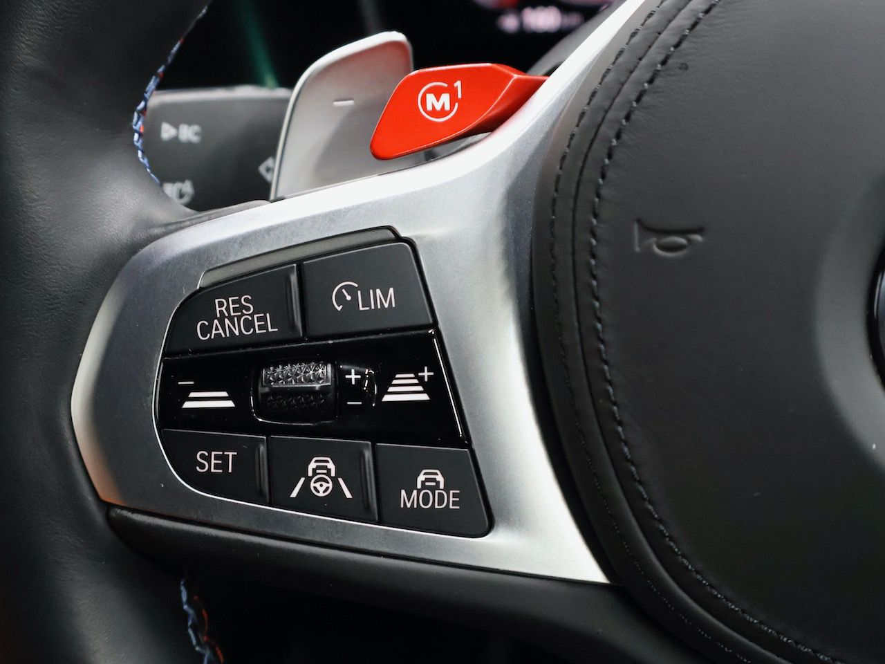 G83 M4 Competition M xDrive Competition RHD