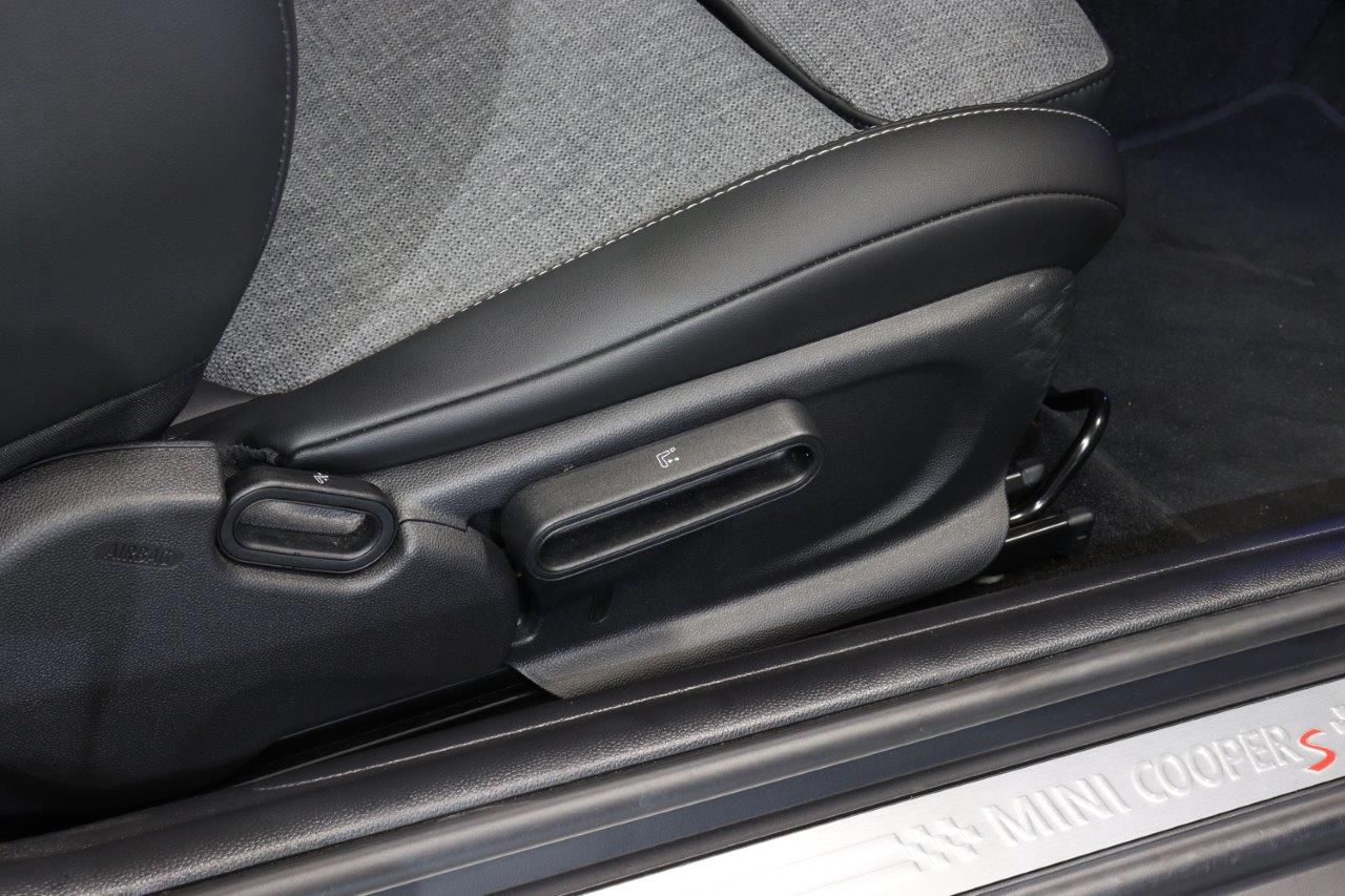 Cooper S 3 doors RHD