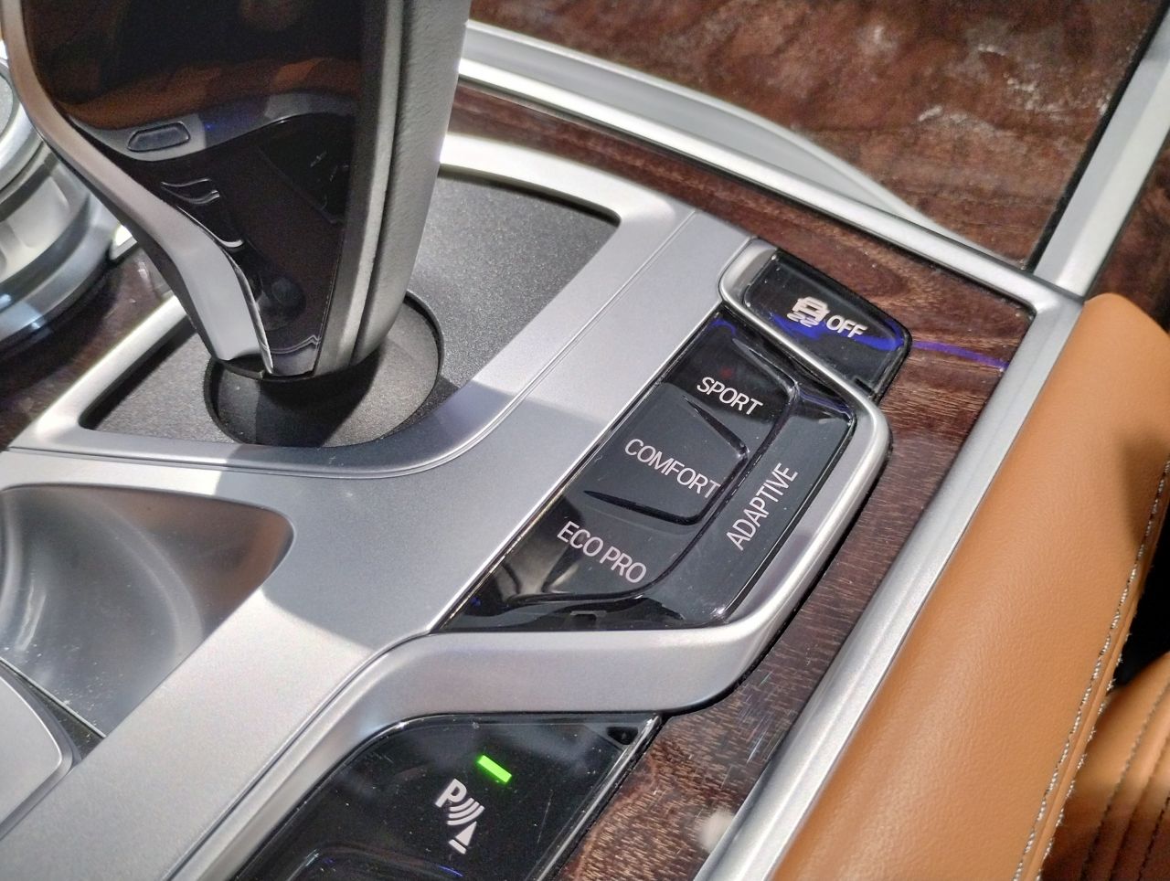 G12 740Li Saloon LCI