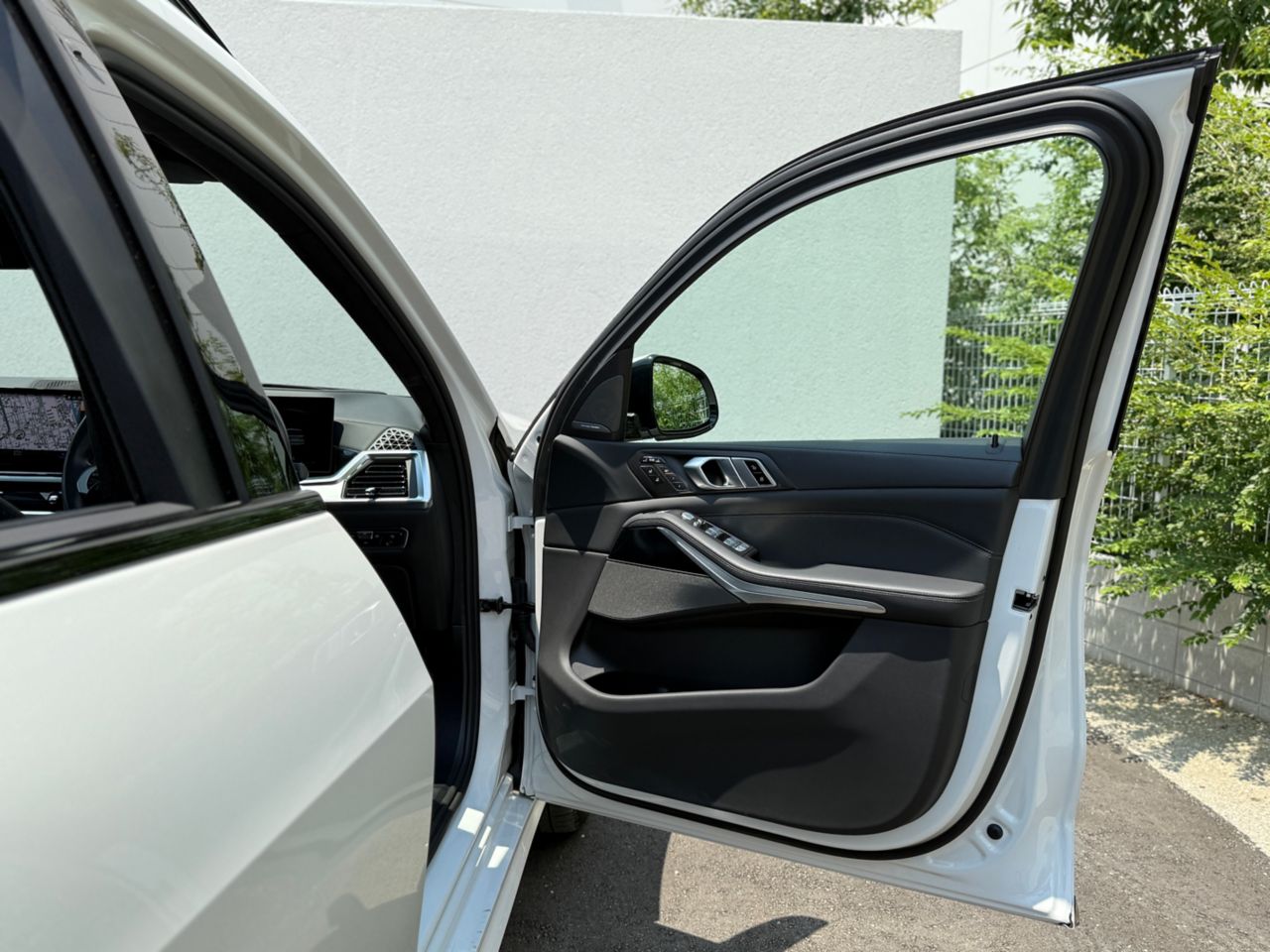 X7 xDrive40d RHD US