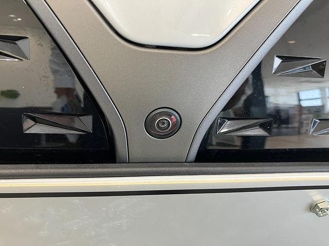 G26 i4 M50 RHD