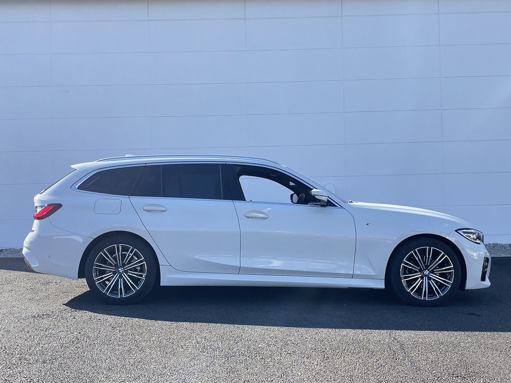 G21 320d xDrive Touring RHD