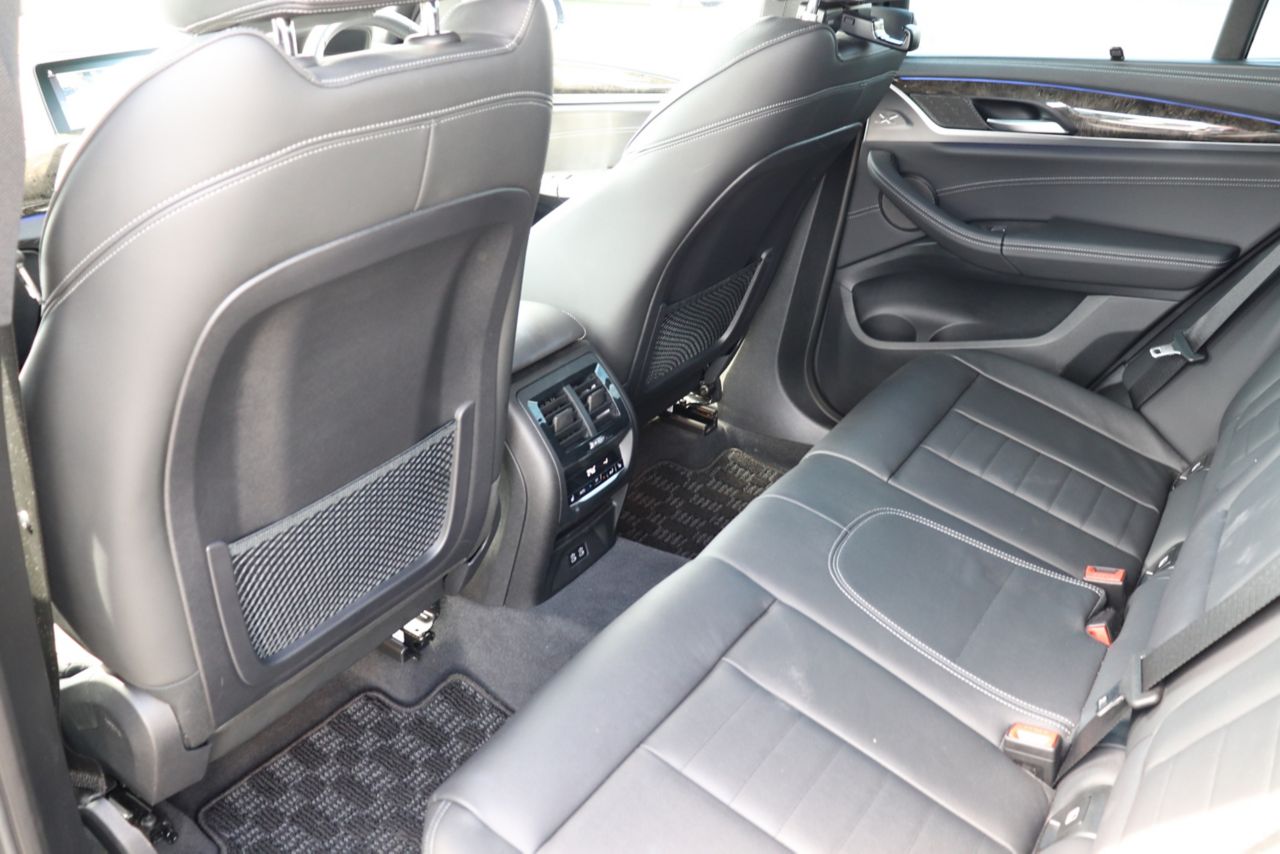 X3 M40d RHD ZA