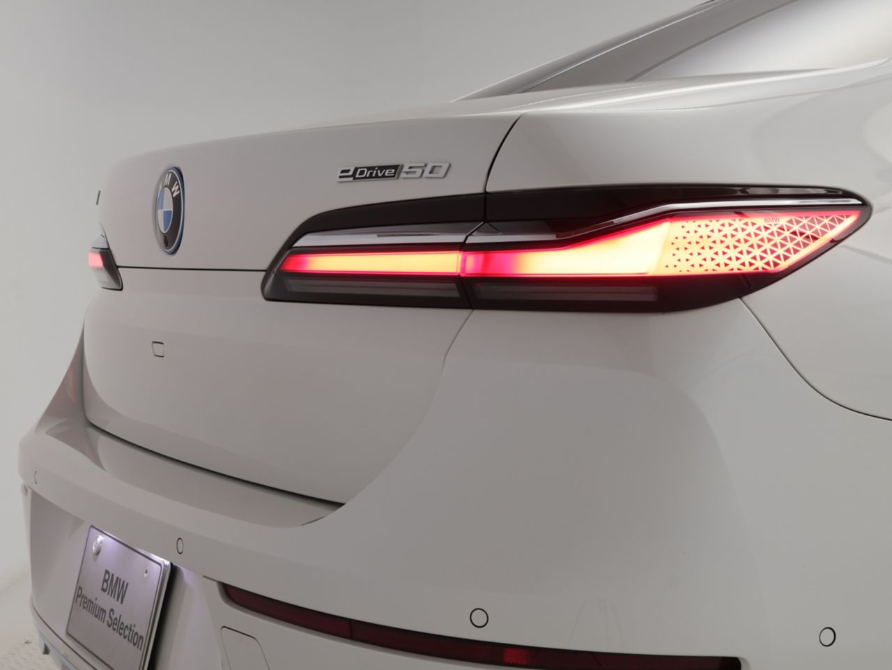 BMW i7 eDrive50 Sedan RHD