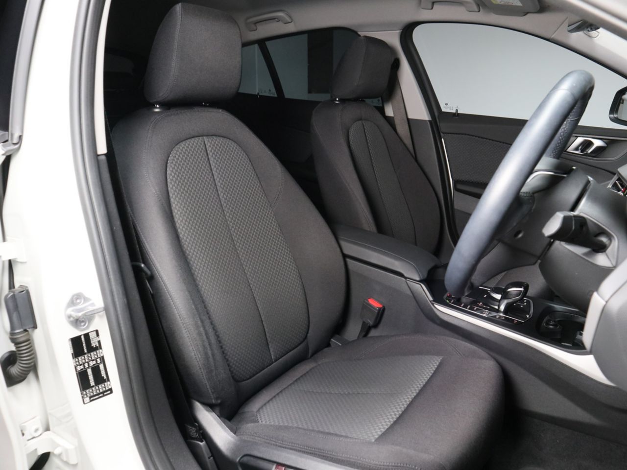 F40 118d Sports Hatch 5-door B47 2.0d