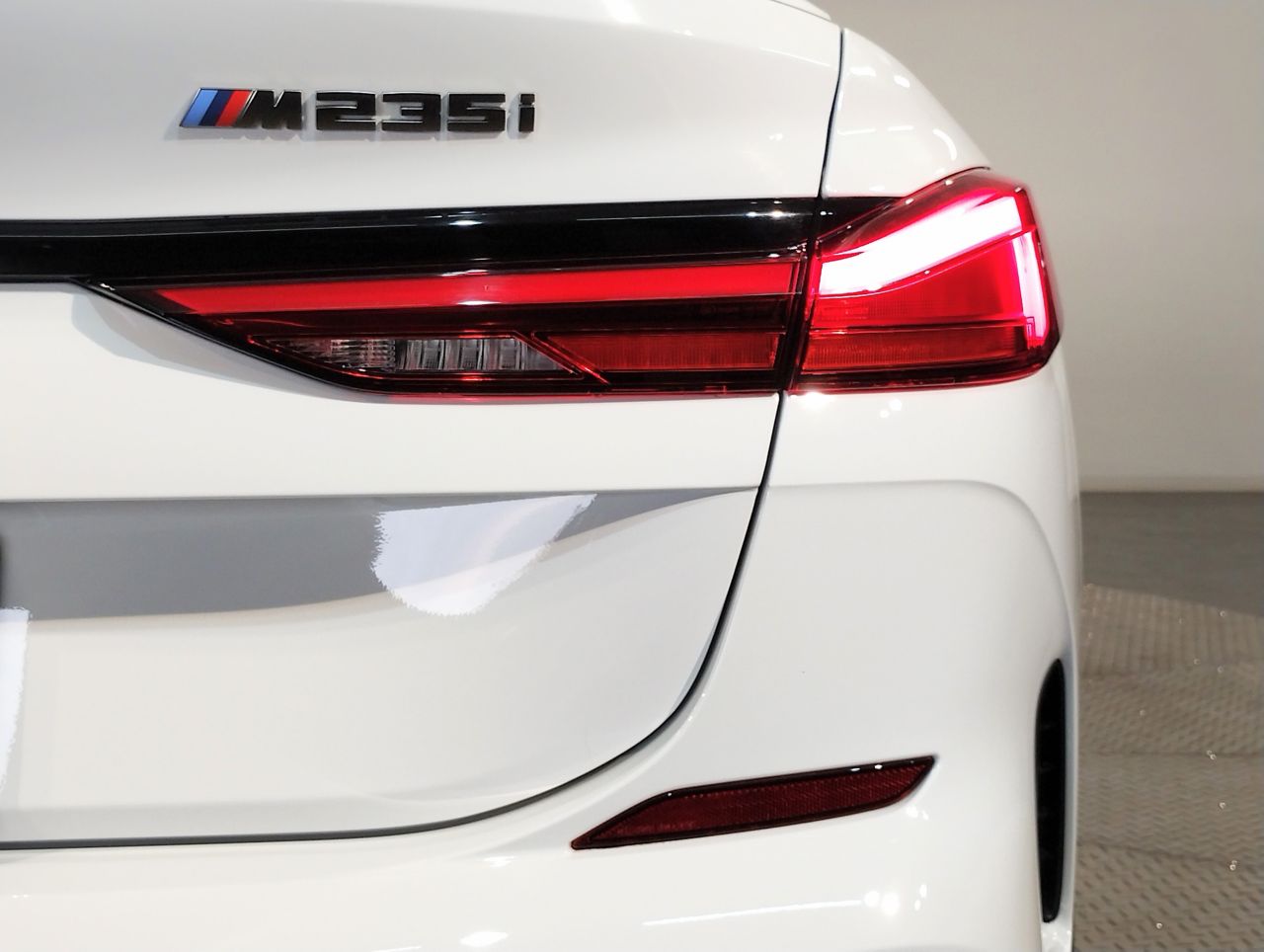 F4* **35i xDrive **** ***** B48 2.0i