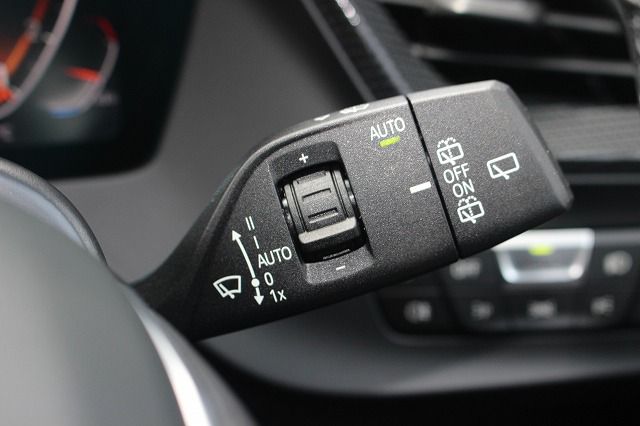 118i RHD