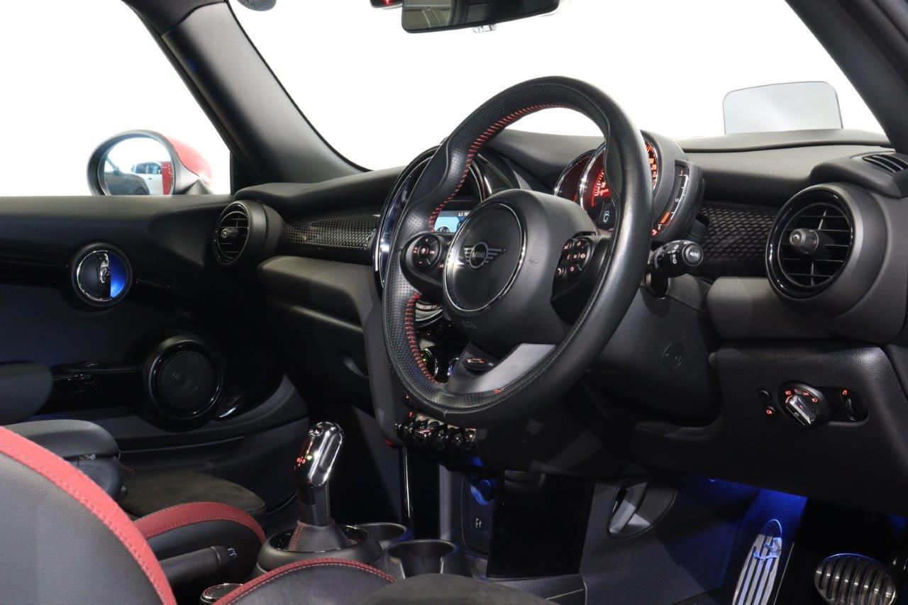 F56 MINI JOHN COOPER WORKS