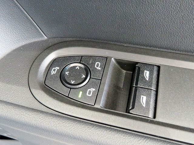 F66 MINI Cooper C 3Dr