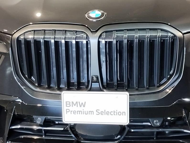 X7 xDrive40d RHD US
