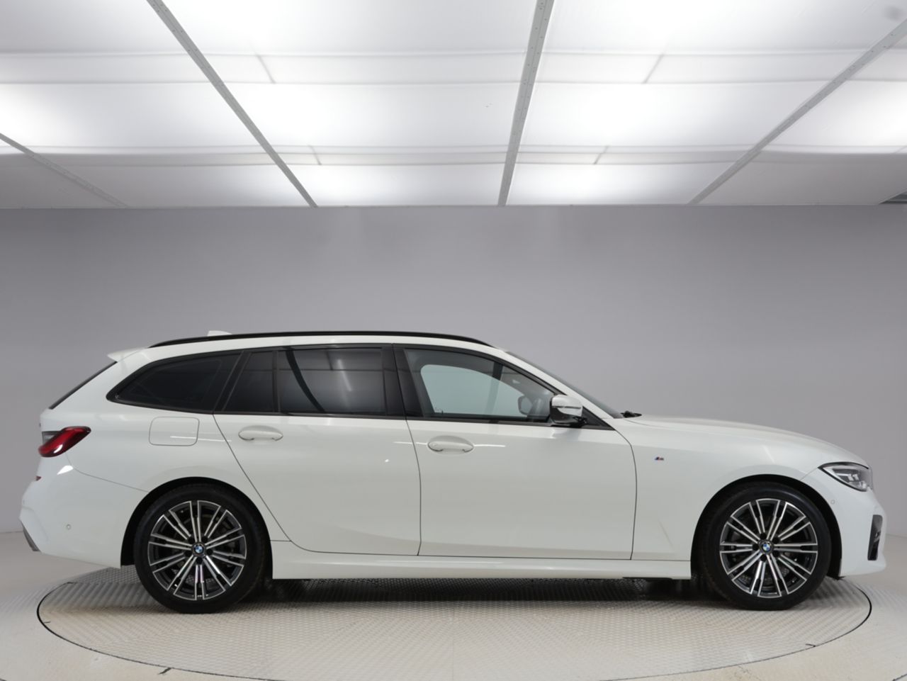 G21 320d xDrive Touring RHD