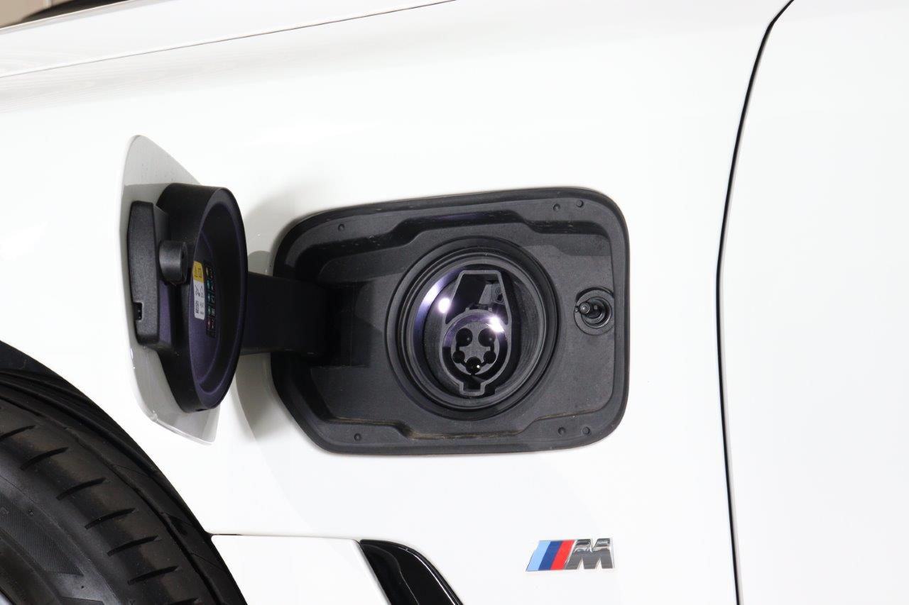 G26 i4 eDrive35 RHD