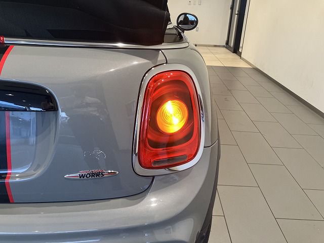MINI JCW ｺﾝﾊﾞｰﾁﾌﾞﾙ