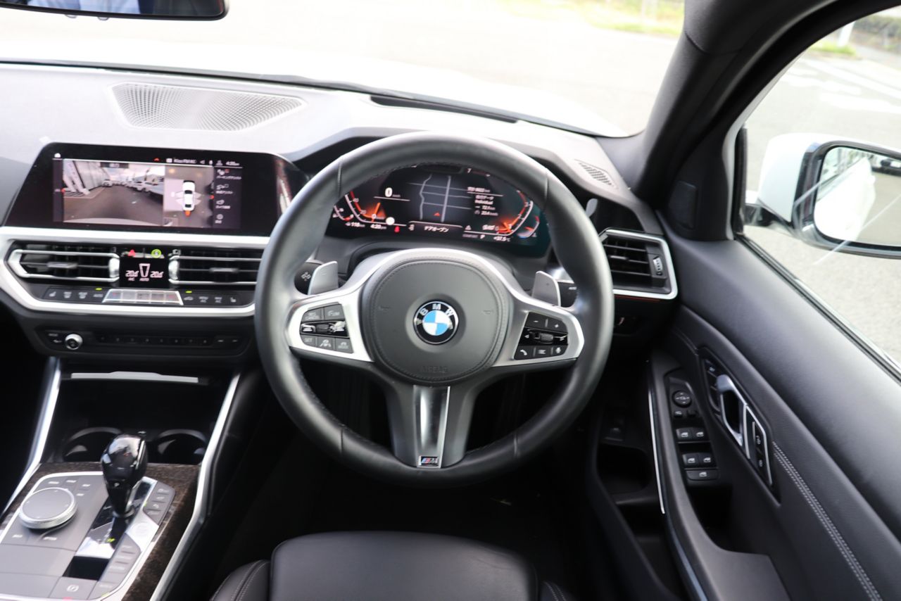 G20 320i Saloon RHD MX