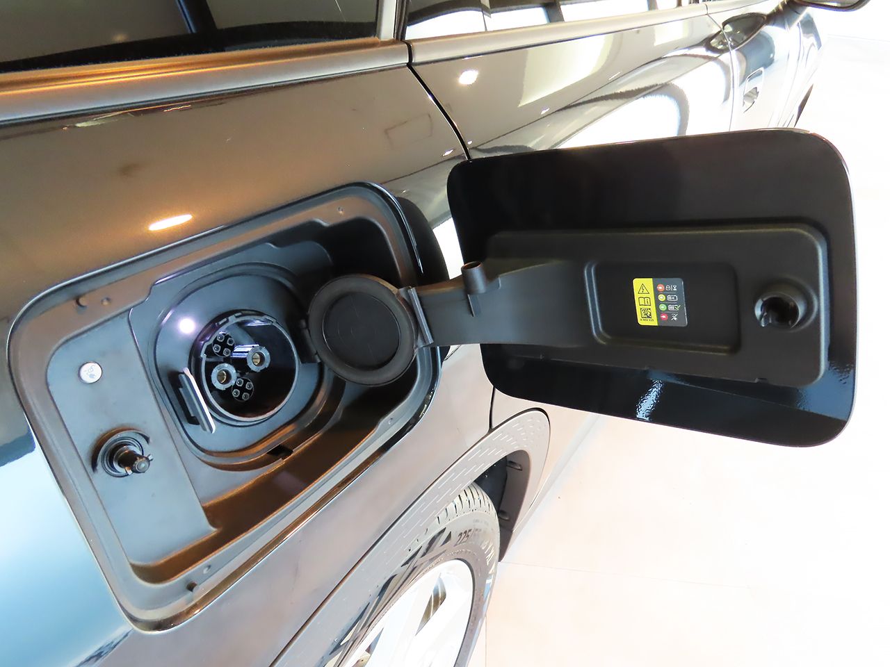 U25 MINI Countryman SE ALL4