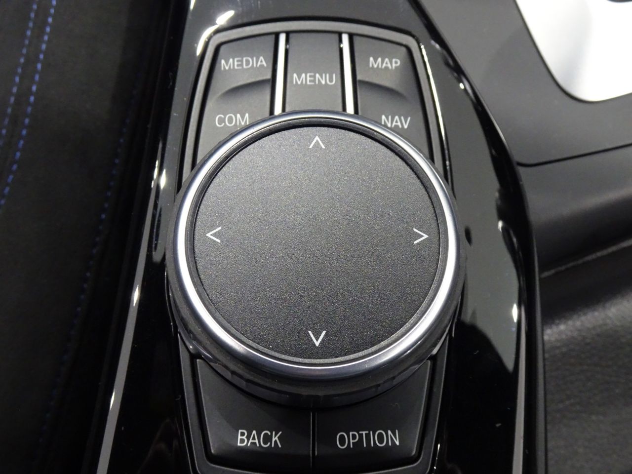 118 5DOOR RHD